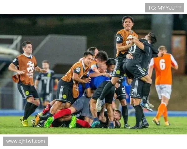 天津权健与人和对决分析双方战术布局及球员表现展望