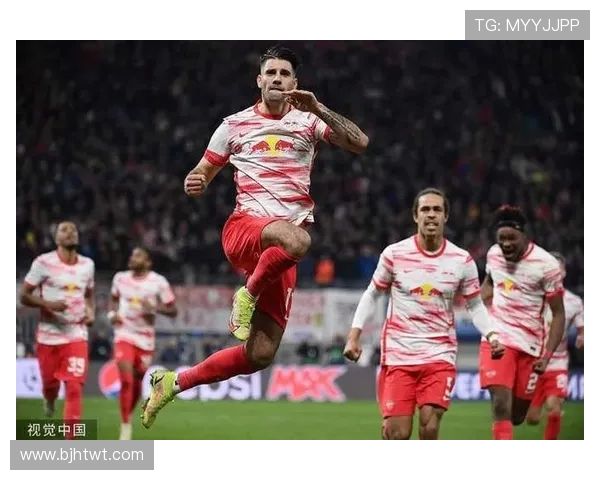 巴黎日曼与莱红牛的激战谁能在欧冠赛场笑到最后