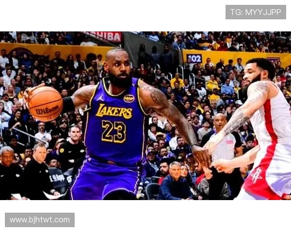 火箭与湖人07赛季对决回顾：传奇交锋与经典瞬间的重温