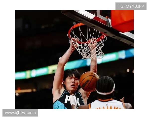 火箭队与太阳队对决周琦精彩表现集锦回顾 火箭队与太阳队对决周琦精彩表现集锦回顾