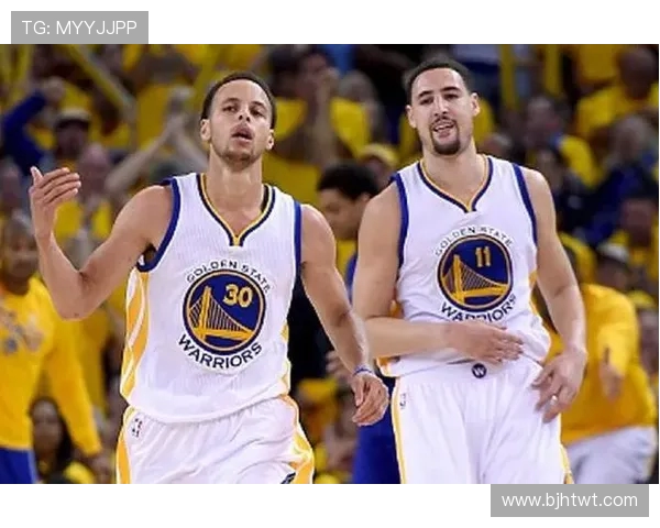 雷霆双少与水花兄弟的巅峰对决谁能笑到最后的精彩较量