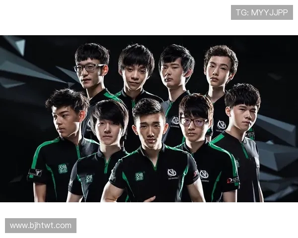 FPX战队进攻策略全解析：如何在英雄联盟中掌控比赛节奏与胜利之道