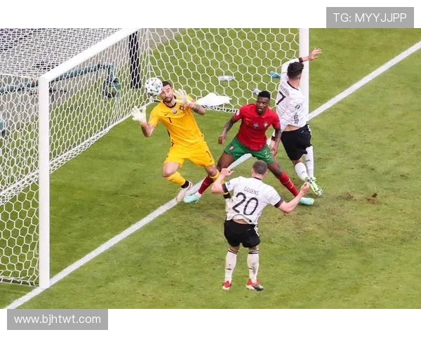 成都足球队在欧锦赛中的团队协作表现分析与点评